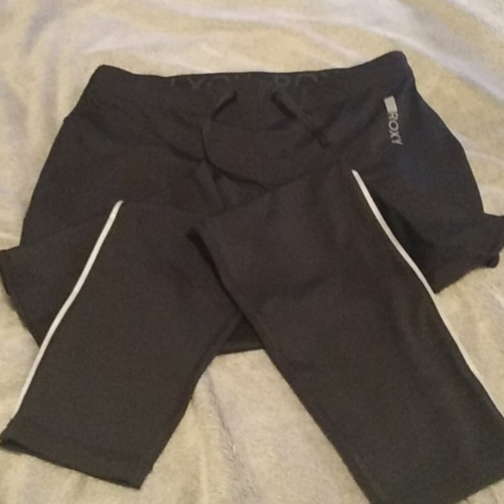 Roxy leggings with reflective stripes